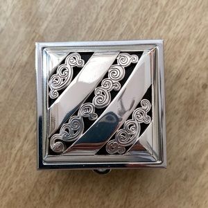 Brighton pill box with mirror